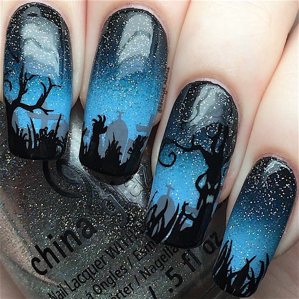 Hauntingly Chic: Spooktacular Nail Designs for a Frightfully Fabulous Halloween!