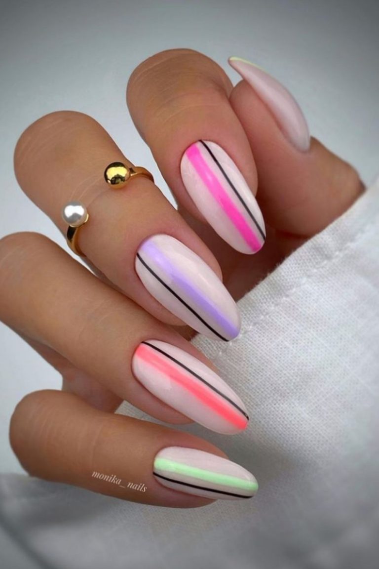 Chic Tips: The Ultimate Nail Art Trendsetter