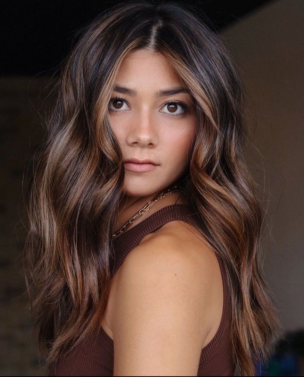 Autumn Elegance: Chic Hair Inspirations for Fall