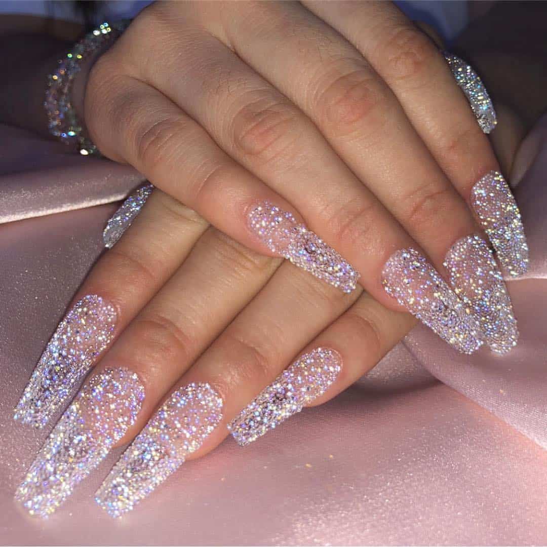 Chic Claws: The Latest in Nail Art Trends