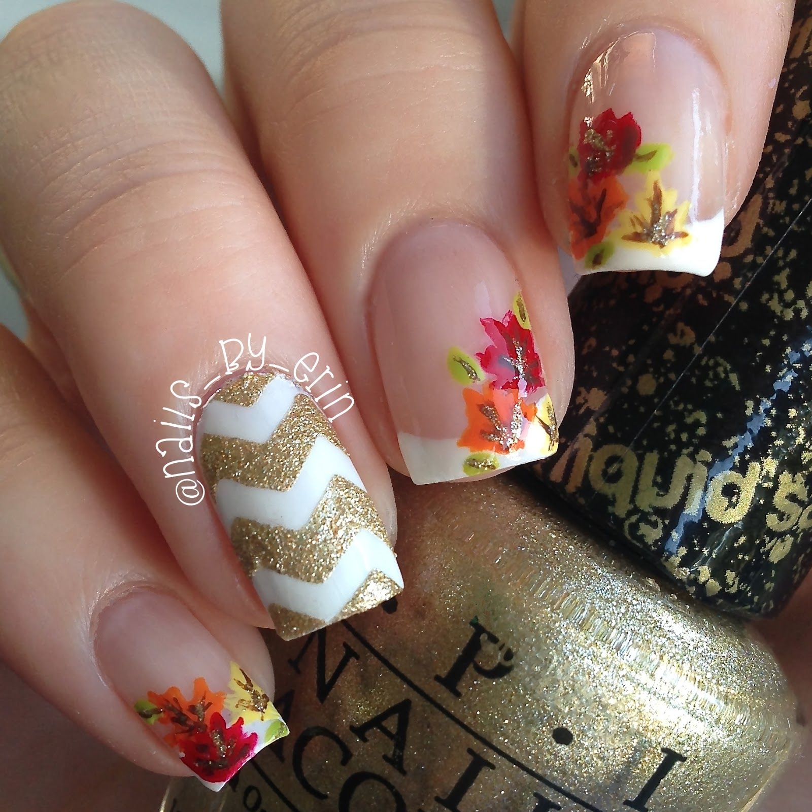 Autumn Embrace: Cozy Nail Designs for Fall Vibes