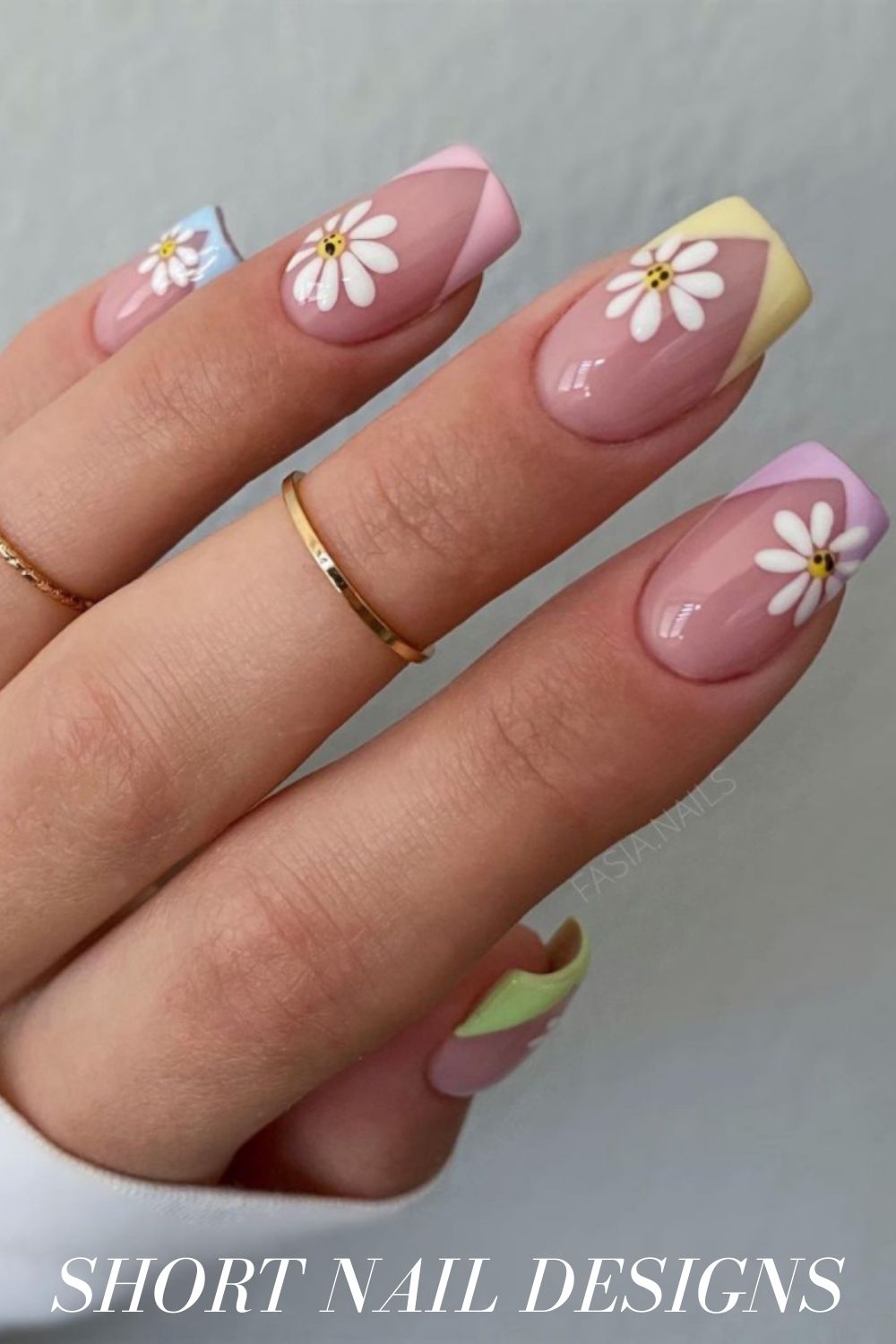 Chic Nail Aesthetics: The Ultimate Guide to Trendy Nail Art