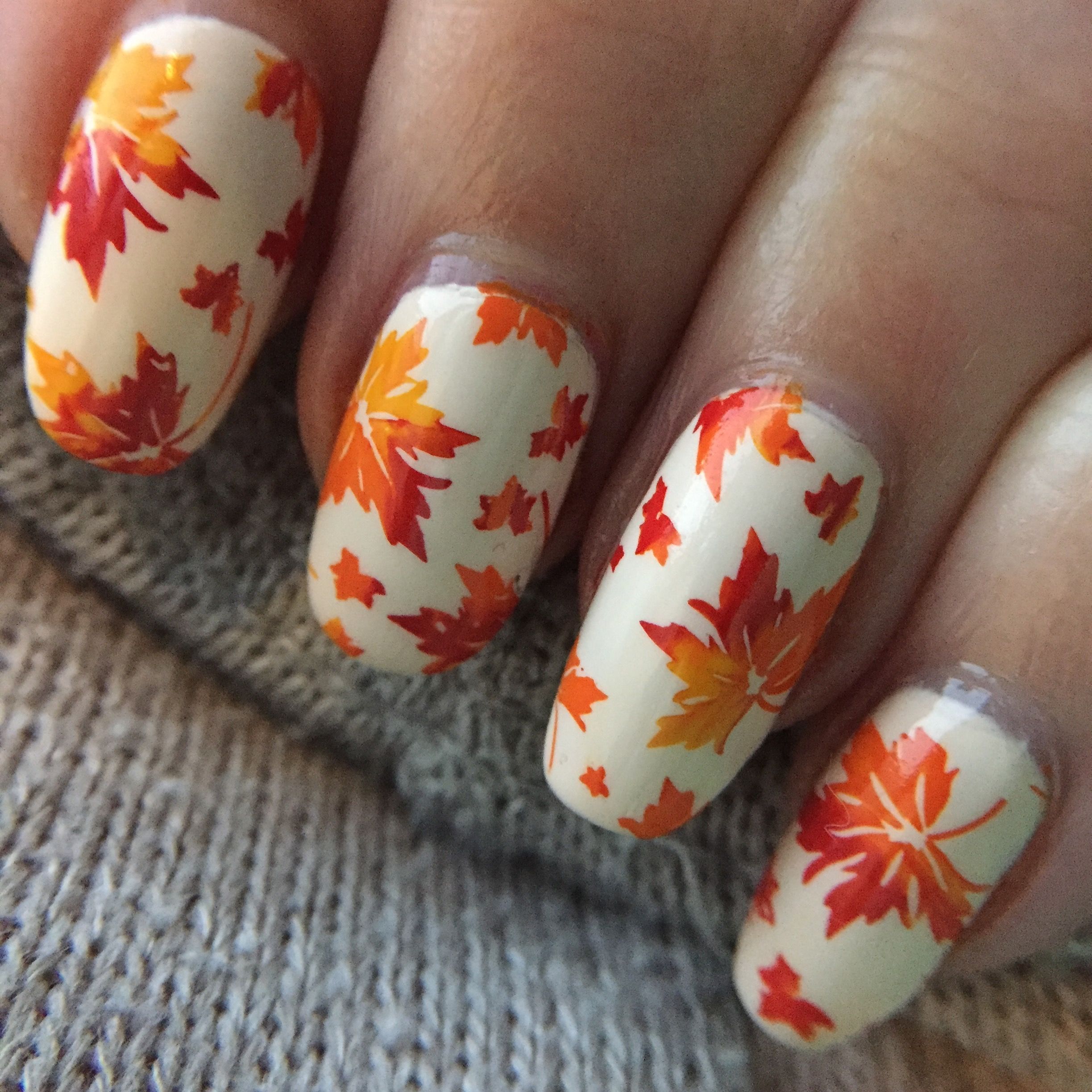 Autumn Whispers: Cozy Nail Designs for Fall