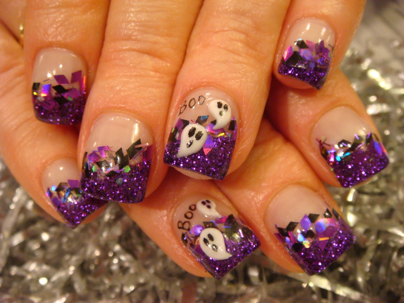 Hauntingly Beautiful: Nail Designs to Enchant Your Halloween