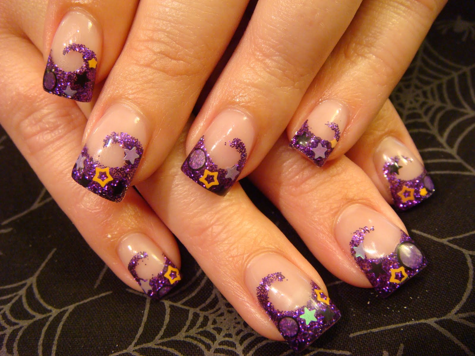 Enchanted Nails: Spooktacular Designs for a Frightfully Fabulous Halloween