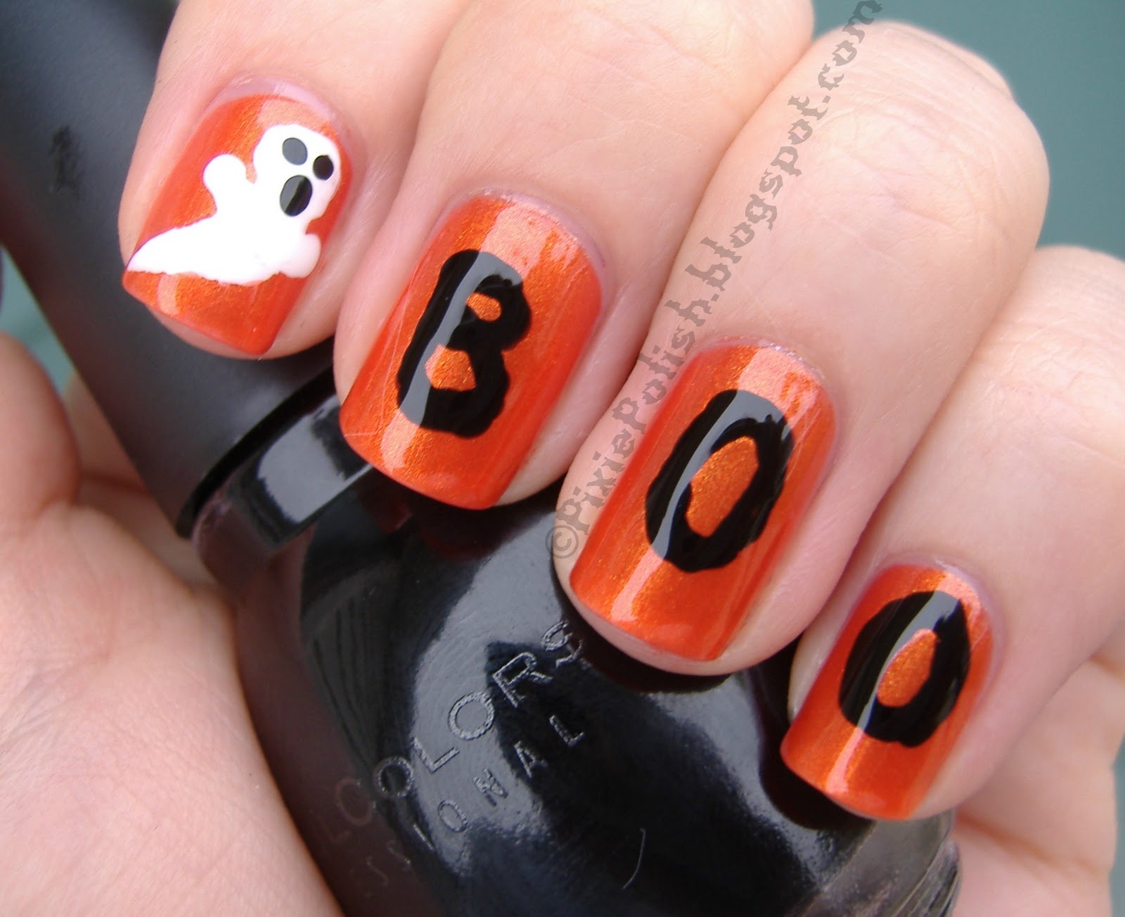 Hauntingly Beautiful: Enchanted Nails for a Frightful Night