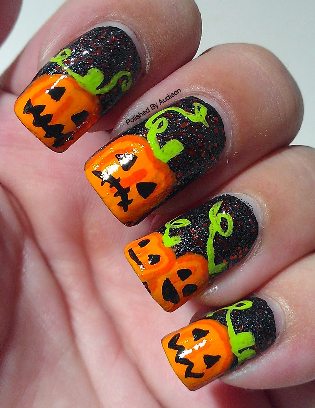 Hauntingly Beautiful: Enchanting Nail Designs for a Spooktacular Halloween