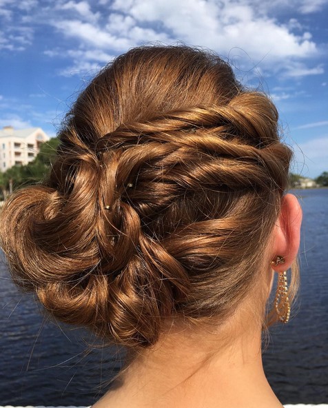 Elegant Enchantment: The Perfect Homecoming Updo!