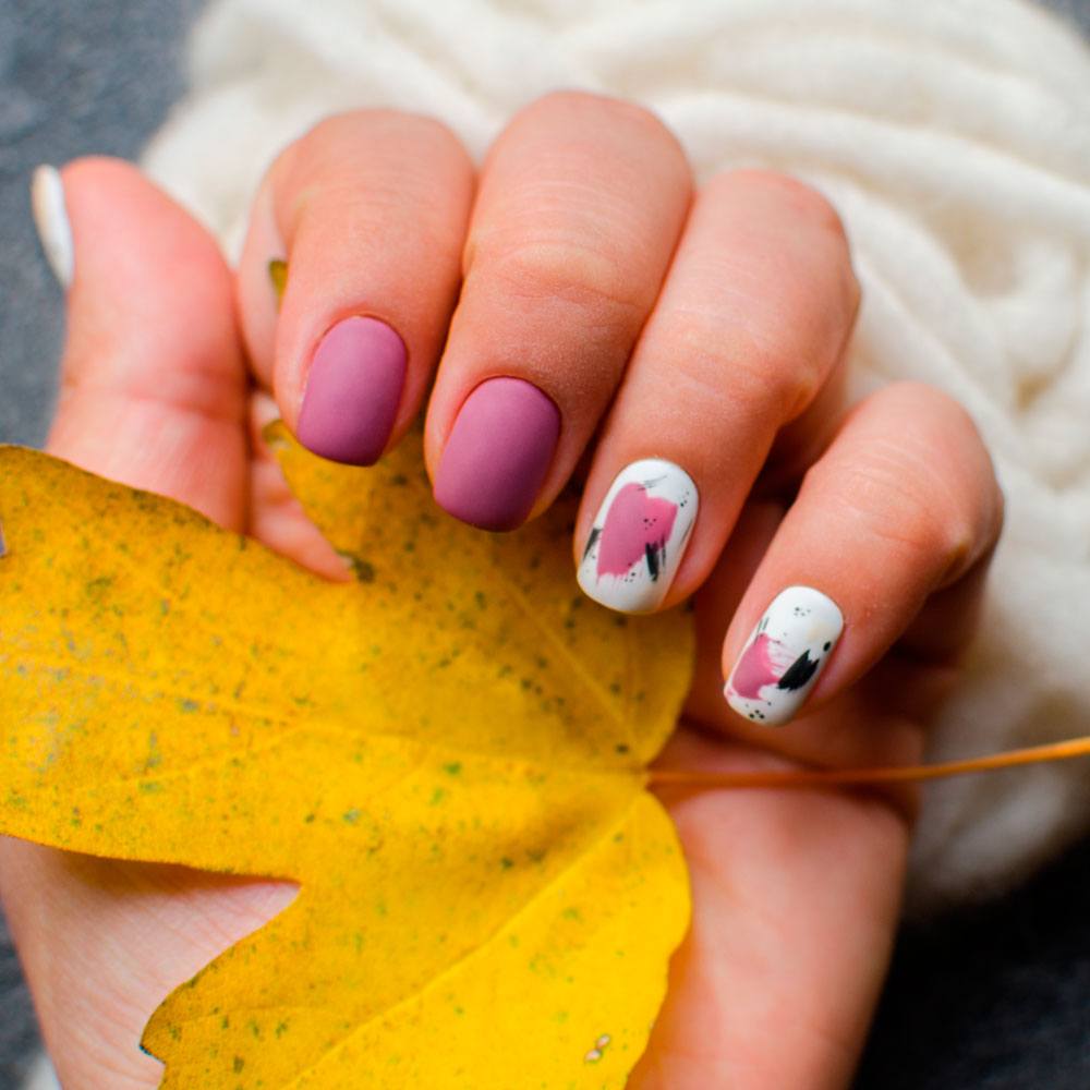 Autumn Bliss: Nail Art Inspired by Cozy Fall Vibes