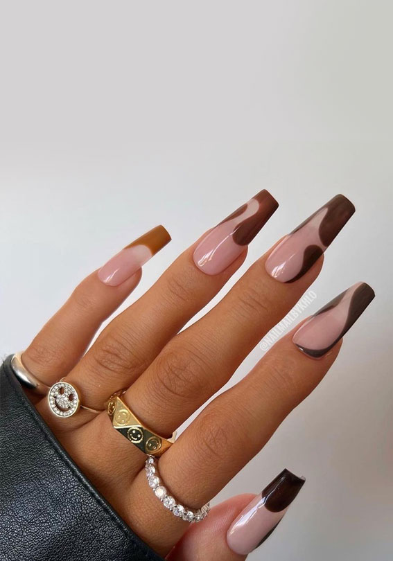 Autumn Enchantment: Cozy Nail Art for Fall Vibes