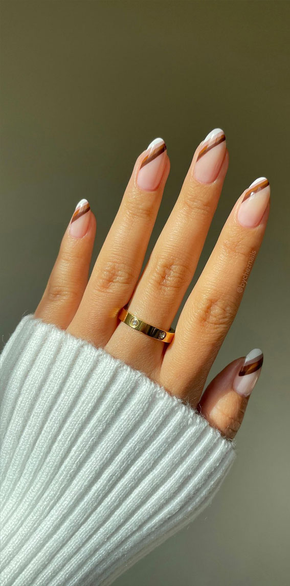 Autumn Whispers: Cozy Nail Art Inspirations