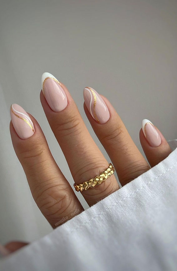 Autumn Hues: Embrace the Cozy Nail Vibe