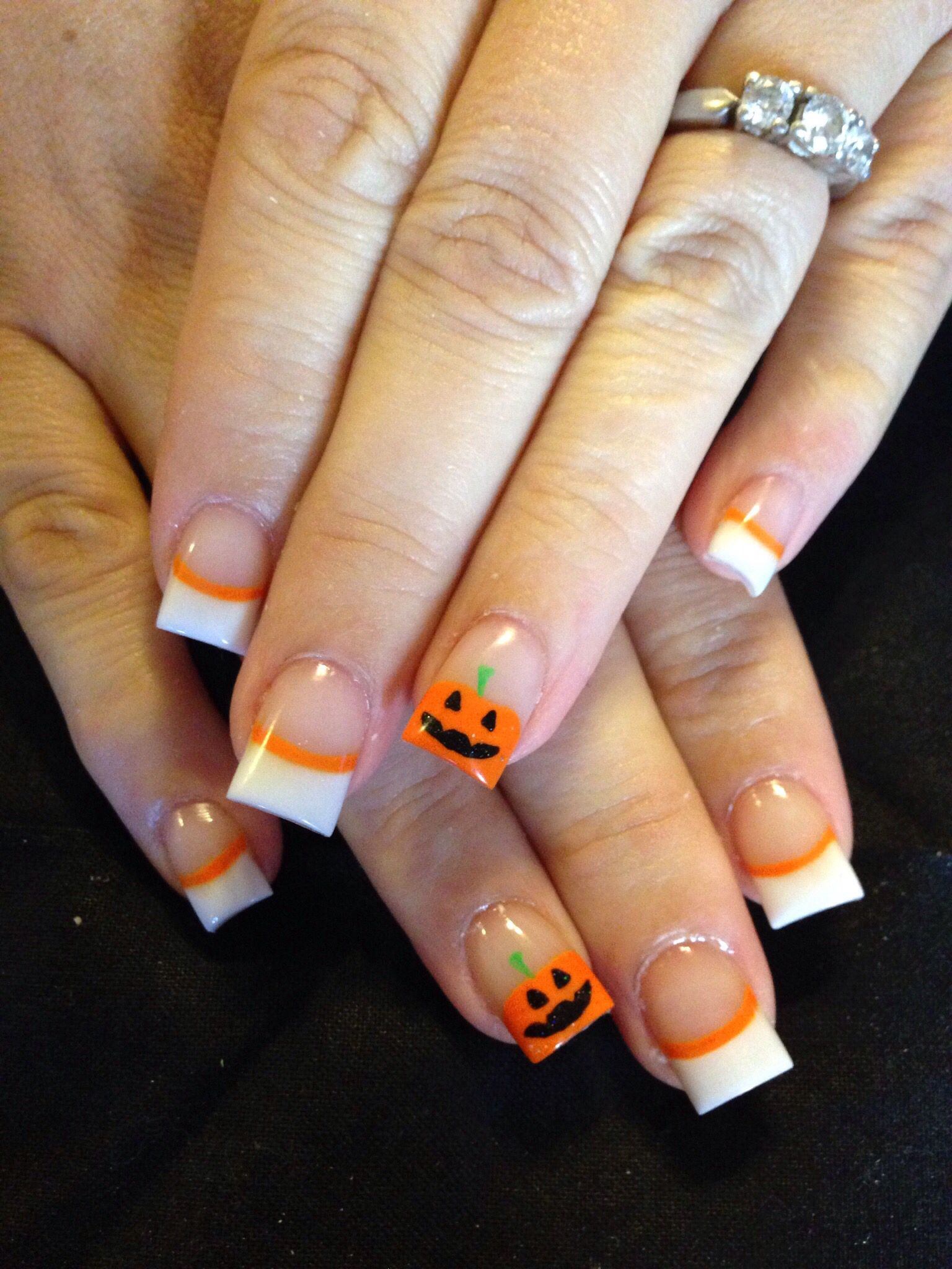 Hauntingly Beautiful: Enchanted Nail Art for a Spooktacular Halloween