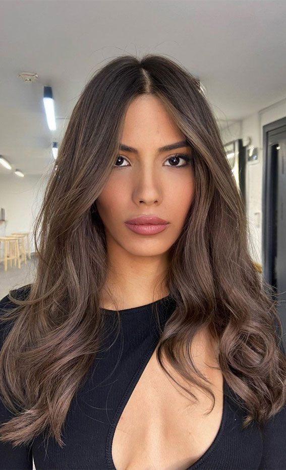 Autumn Tresses: Embrace the Season with Stunning Hair Transformations