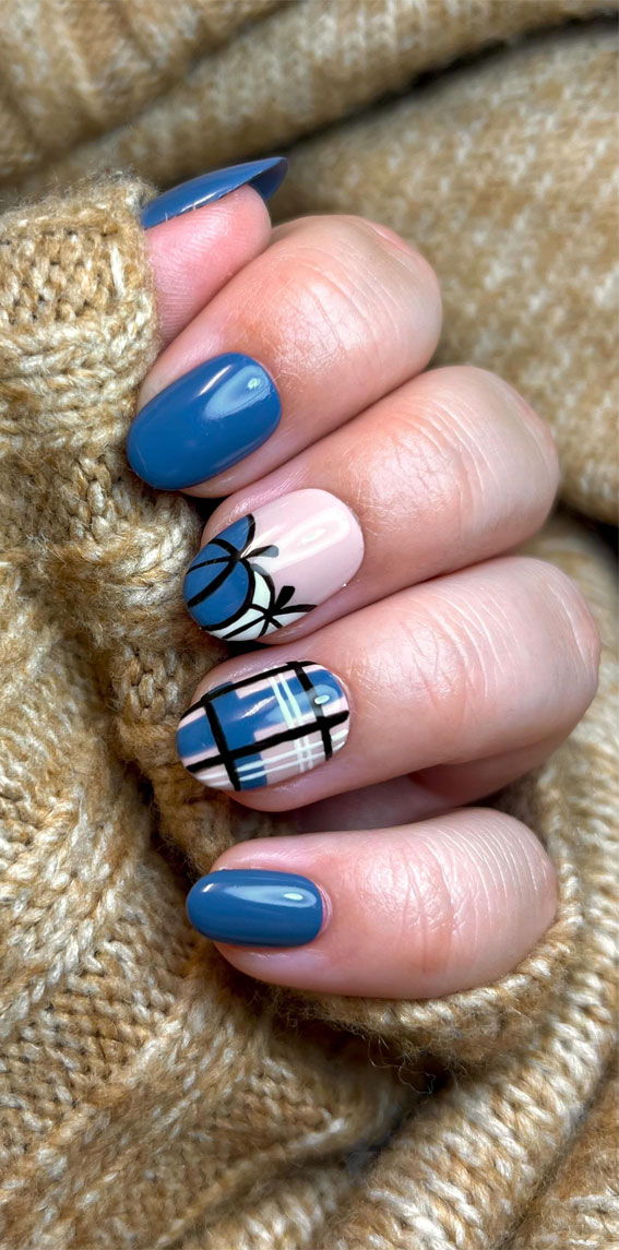 Autumn Embrace: Cozy Nail Art for the Season