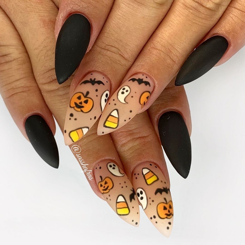 Hauntingly Beautiful: Enchanted Halloween Nail Designs