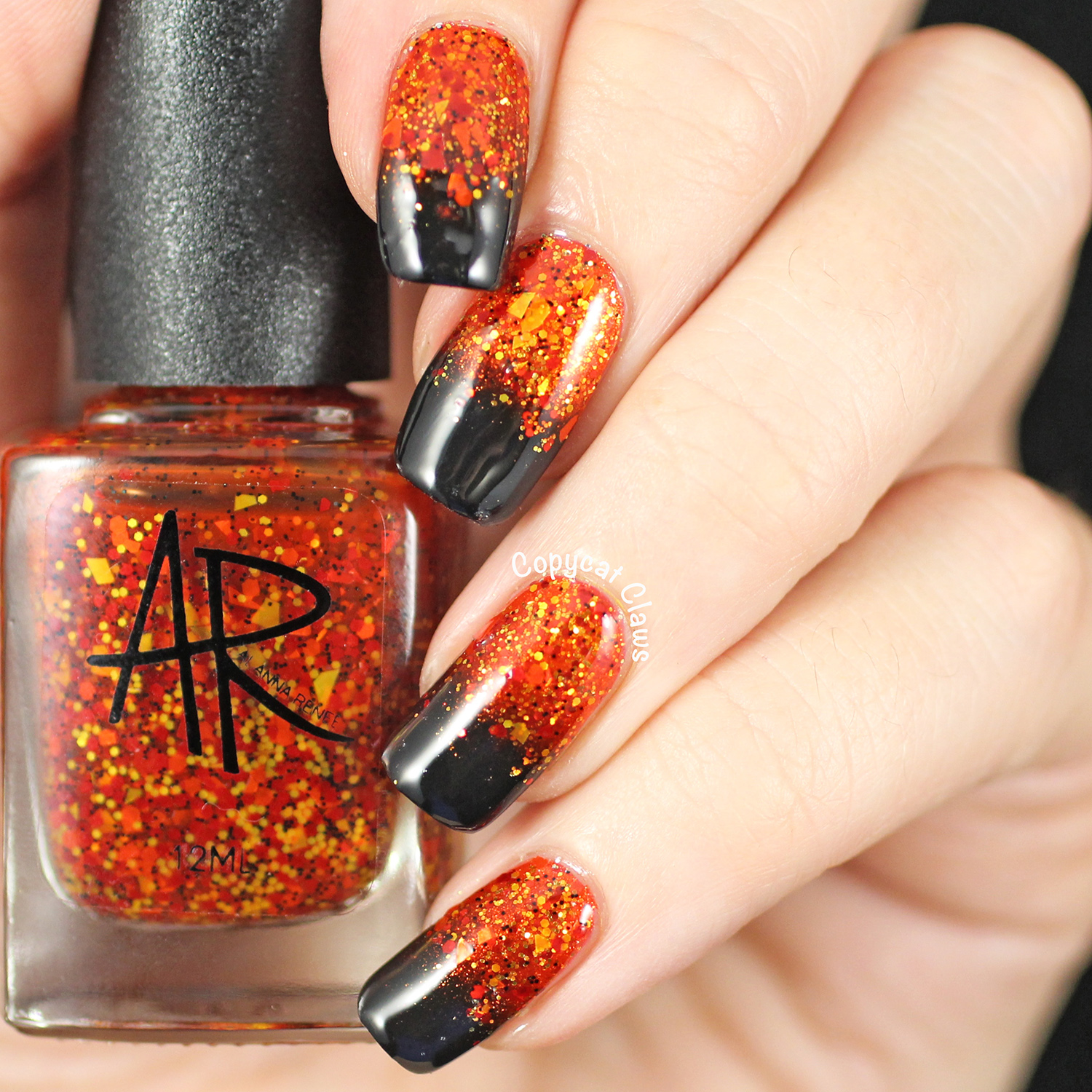 Hauntingly Beautiful: Enchanted Halloween Nail Designs