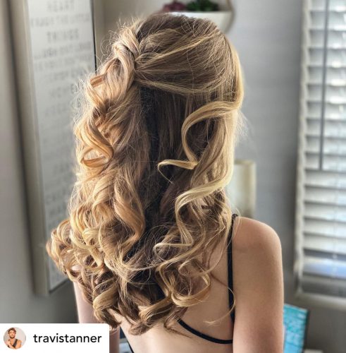 Twinkling Tresses: The Perfect Homecoming Elegance!