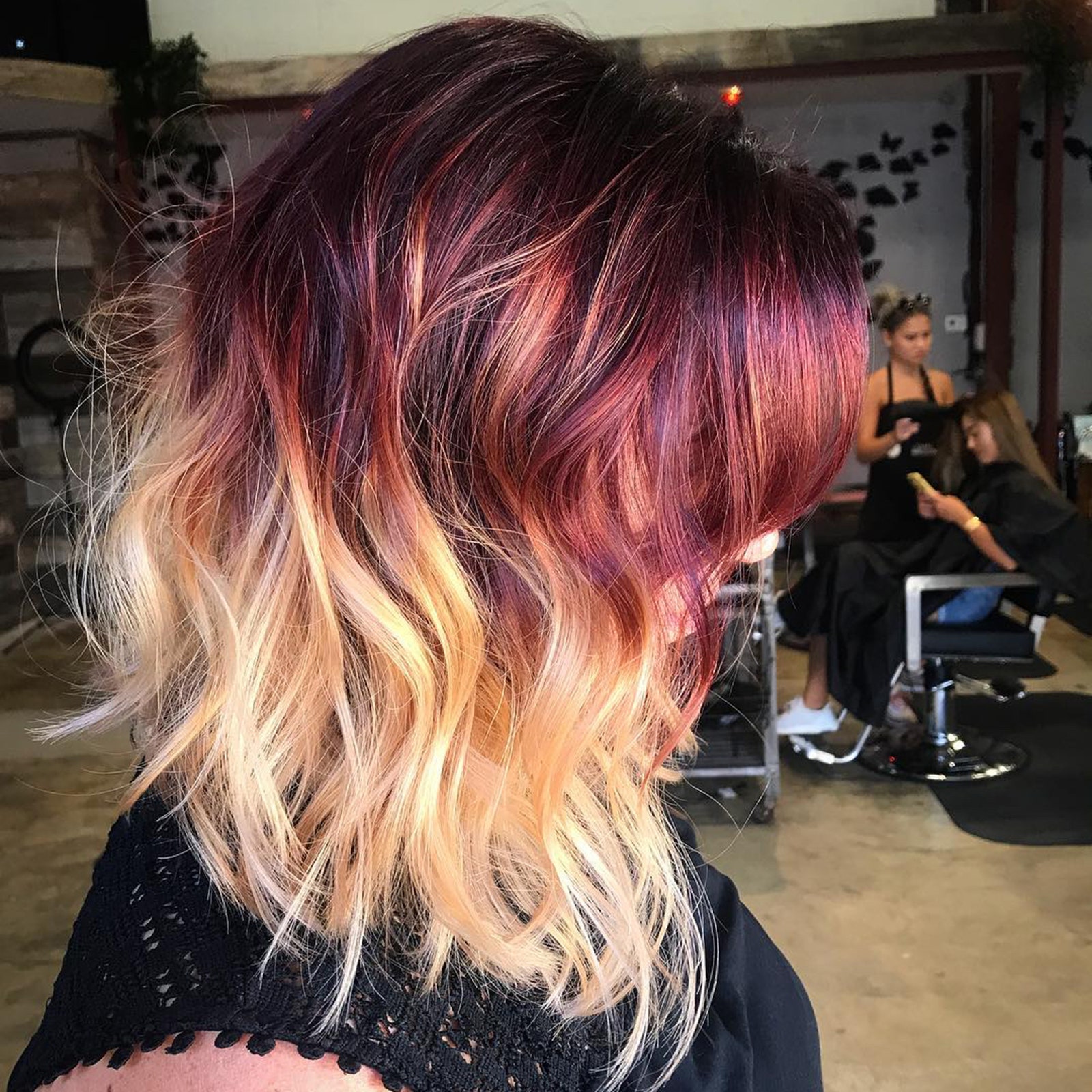 Autumn Vibes: Trendy Hair Transformations for Fall