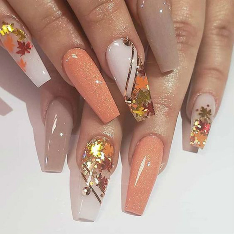 Autumnal Elegance: Cozy Nail Art to Embrace the Season