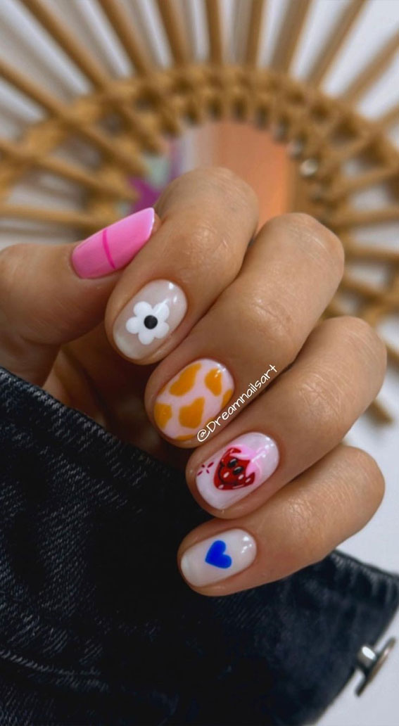 Chic & Unique: Nail Art Trends for the Modern Muse