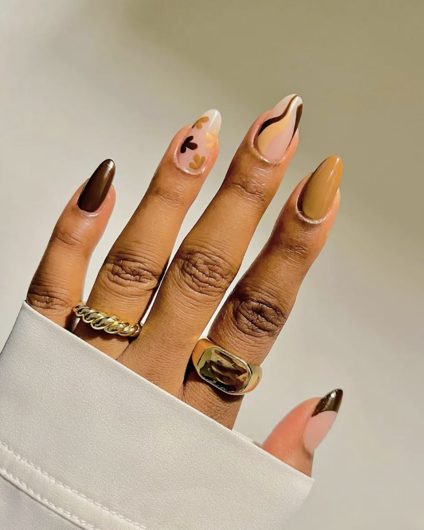 Autumn Elegance: Stunning Nail Designs to Embrace the Fall Vibes