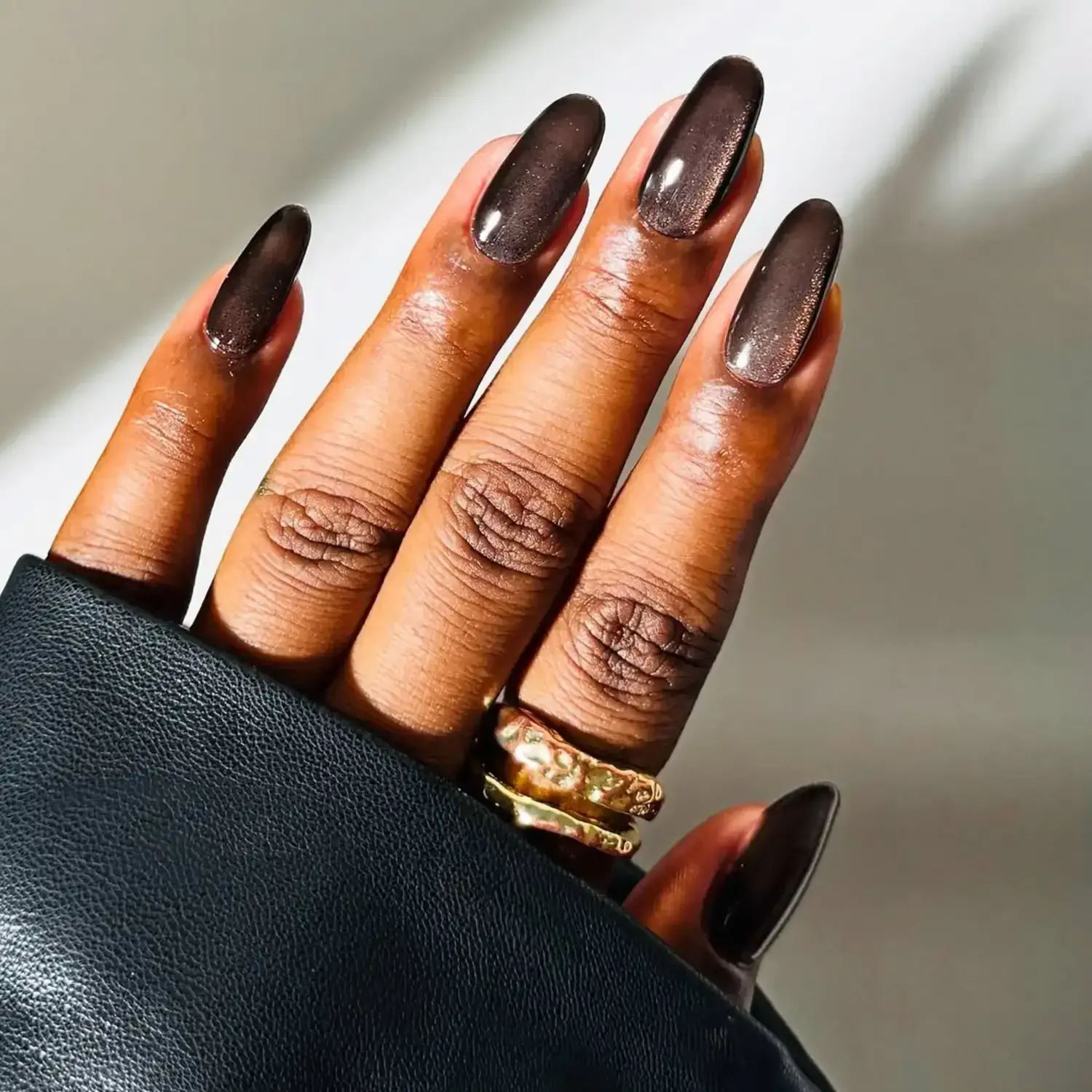 Long Oval Deep Brown With Subtle Shimmer — Chocolate Brown Nails
