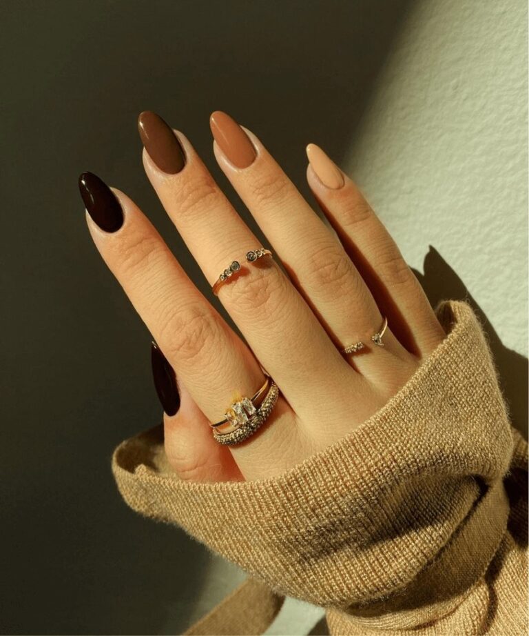 Classy Winter Nails 2027: 18 Chic Nail Looks to Try