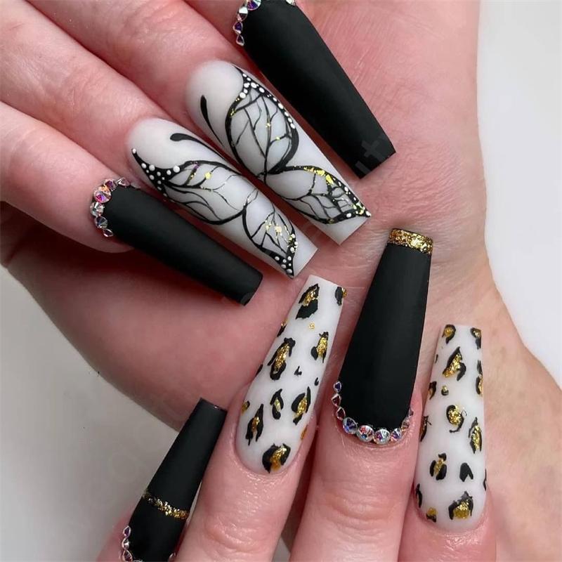Matte Glossy Accents Visual Idea Matte Glossy Accents Visual Idea — Winter Coffin Nails