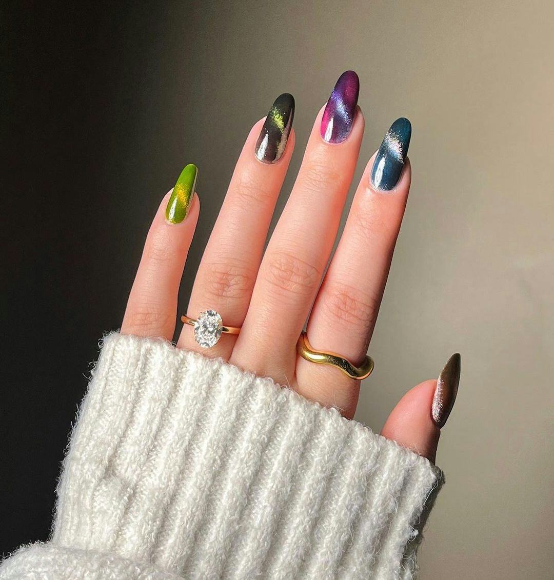 Multi-Colored Almond Cat Eye — Winter Cat Eye Nails
