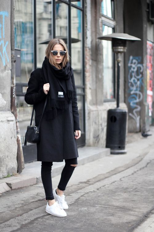 Black Coat and Skinny Jeans with White Sneakers — Winter Outfits with Sneakers