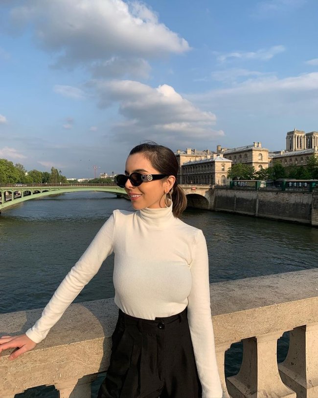 White Turtleneck with Black Wide-Leg Trousers — Turtleneck Outfits