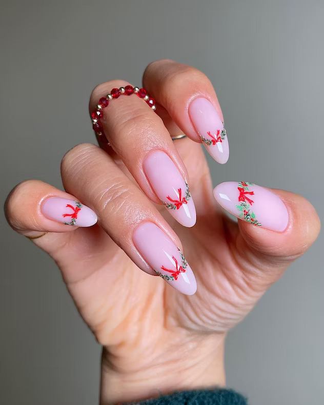 Sheer Pink Wreath Bow Tip Nails — Winter Wonderland Nails