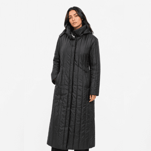 All-Black Quilted Puffer for Maximum Impact — Long Puffer Coat Outfits
