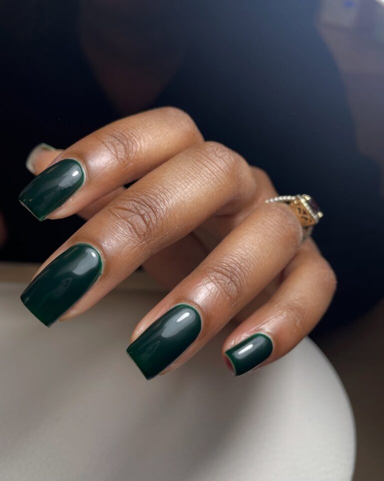 Fall to Winter Nails 2027: 17 Gorgeous Nail Looks to Try