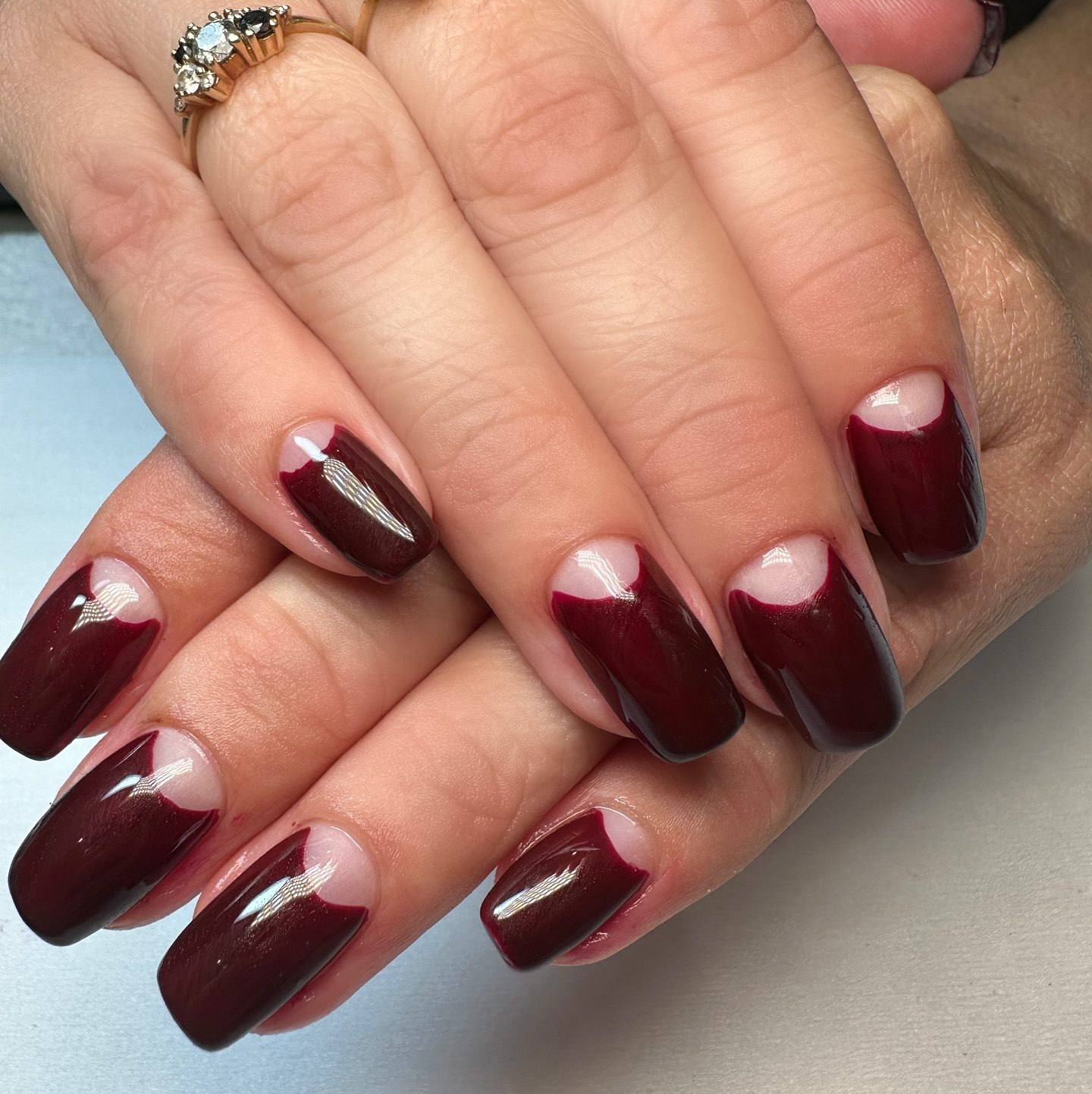 Classic Glossy Red Short Square Nails Classic Glossy Red Short Square Nails — Winter Red Nails