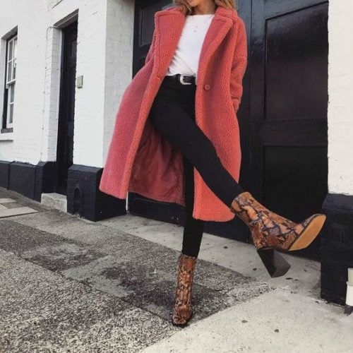 Pink Teddy Coat Over a White T-Shirt and Black Skinny Jeans — Casual Winter Outfits