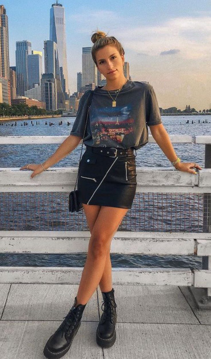 Graphic Tee and Leather Mini Skirt with Urban Combat Boots Graphic Tee and Leather Mini Skirt with Urban Combat Boots — Combat Boots Outfits