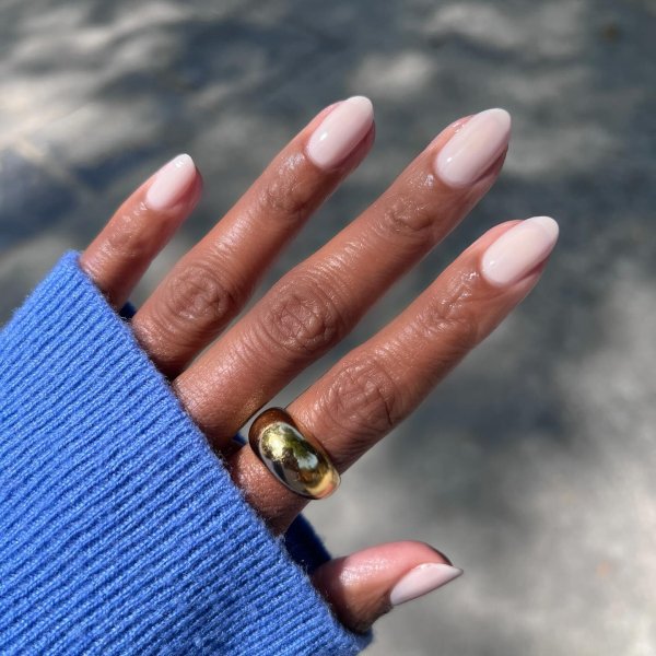 Winter Visual Idea Winter Visual Idea — Winter White Nails