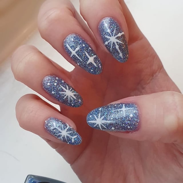 Glitter Glossy Visual Idea Glitter Glossy Visual Idea — Winter Nail Designs