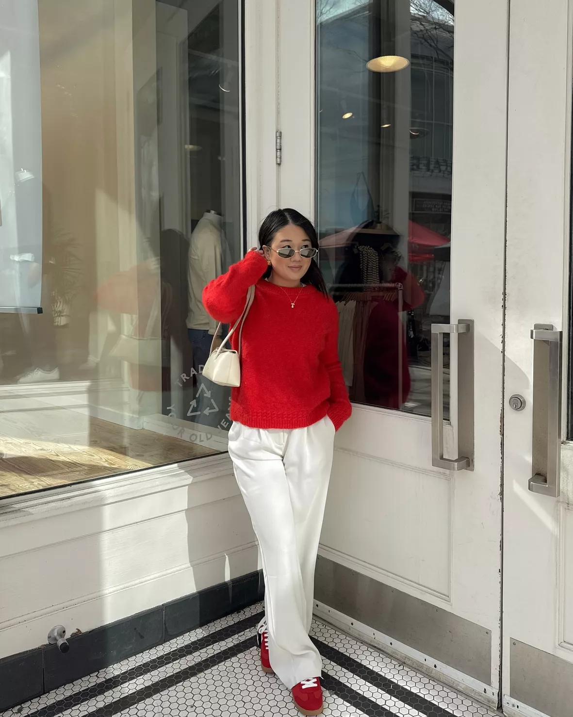Bright Knit Sweater with Wide-Leg Trousers and Sneakers — Winter Outfits with Sneakers
