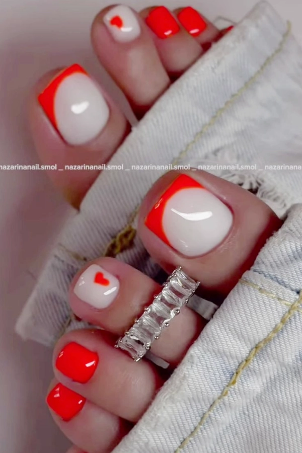 Pale Pink Toes with Daisy Charms — Winter Toe Nails