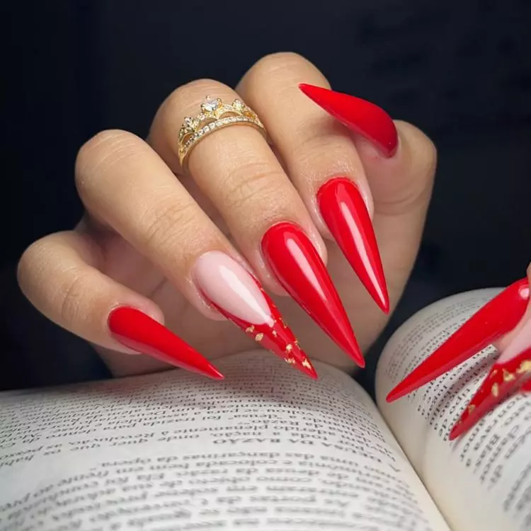 Gold Foil Accents On Accent Nails Visual Idea Gold Foil Accents On Accent Nails Visual Idea — Cherry Red Nails