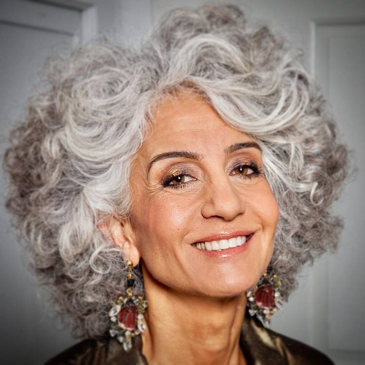 Textured Grey Bob with Side Sweep Textured Grey Bob with Side Sweep — Winter Haircuts for Women Over 60