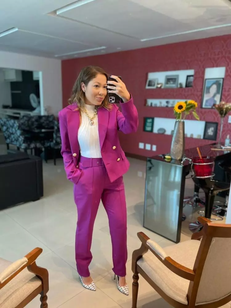 Smart Casual Office Outfit Idea — Winter Outfits for Women Over 40
