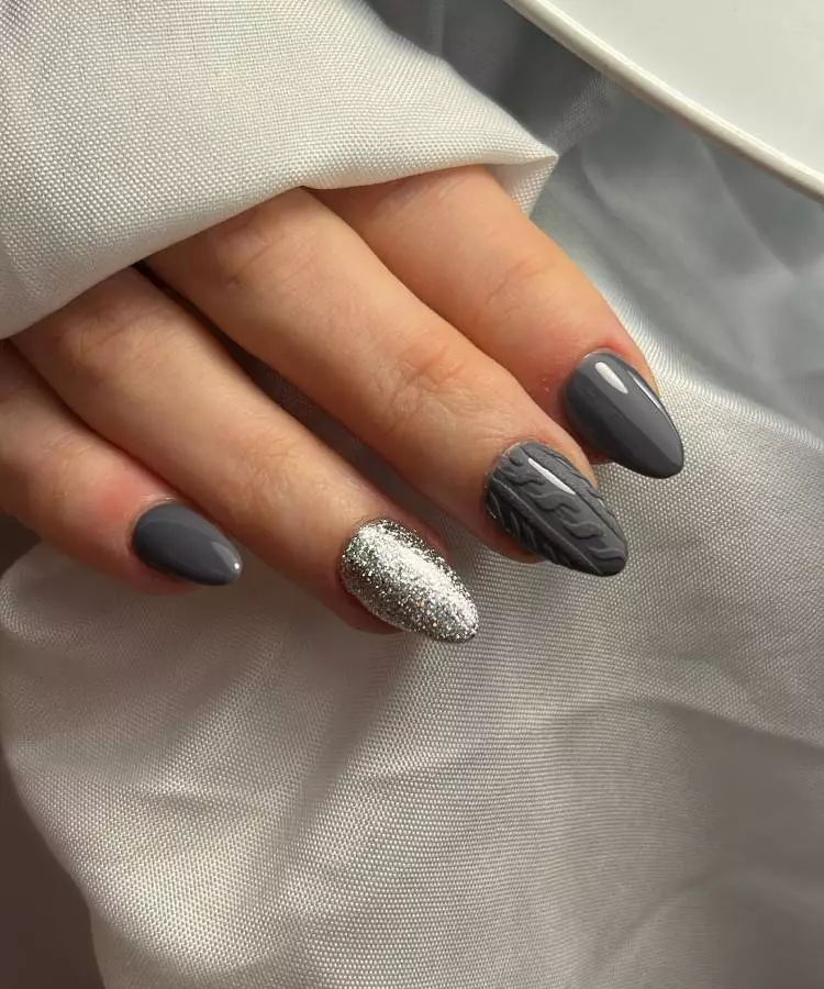 Dark Grey With Cable Knit Texture Dark Grey With Cable Knit Texture — Simple Winter Nails