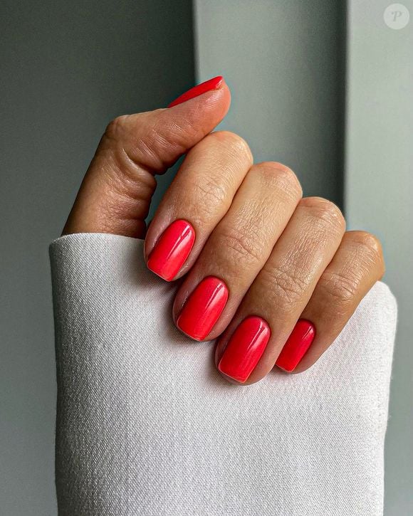 Vibrant Coral-Red Glossy Short Square Vibrant Coral-Red Glossy Short Square — Winter Nail Colors for Women Over 50