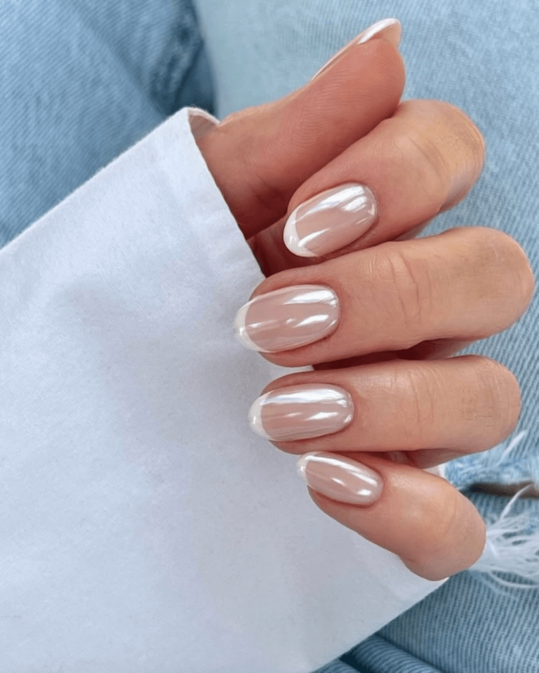 Nude Base with White Chrome French Tips Nude Base with White Chrome French Tips — Winter White Nails
