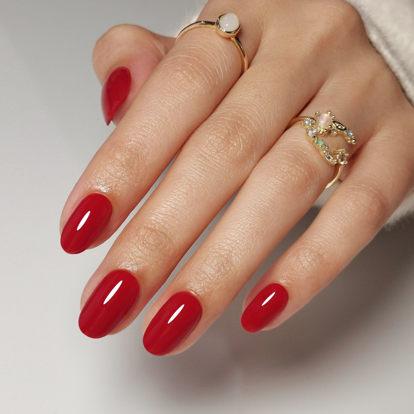 Elegant Versatile Visual Idea Elegant Versatile Visual Idea — Cherry Red Nails