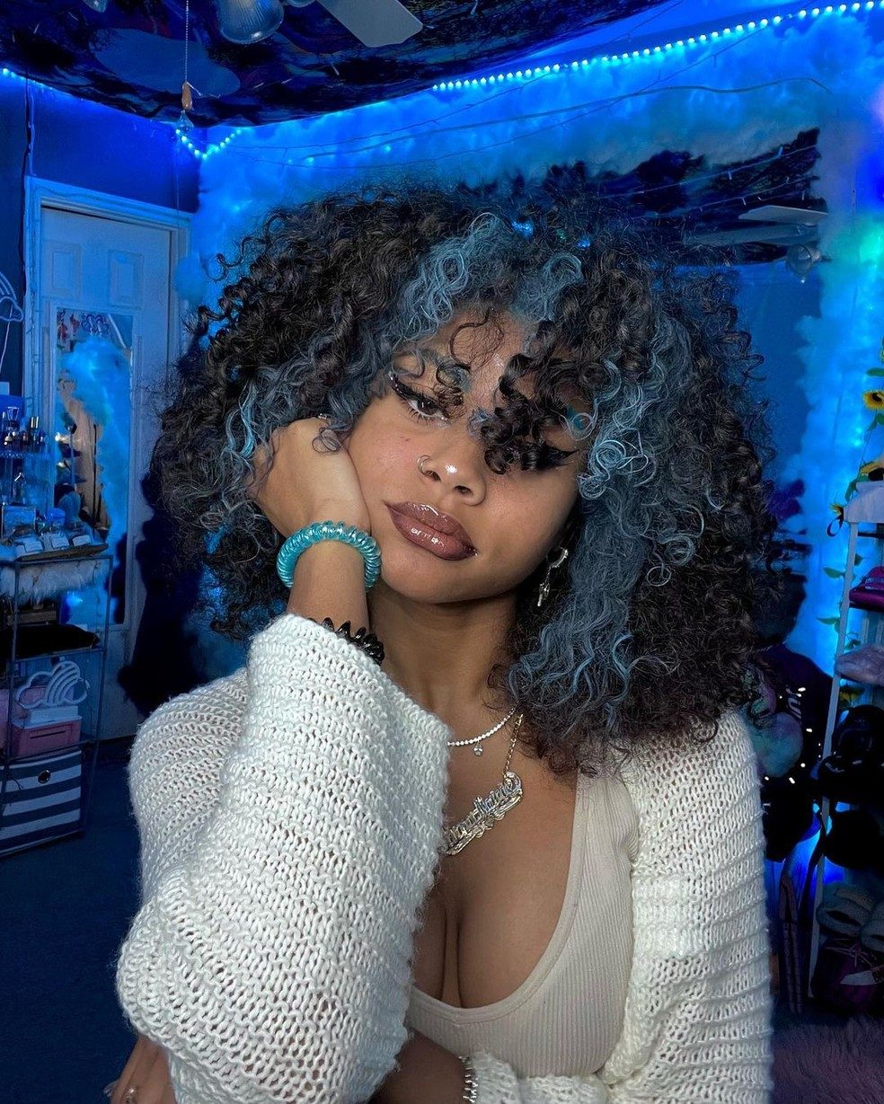Blue Highlights On Thick Curly Hair — Blue Black Hair